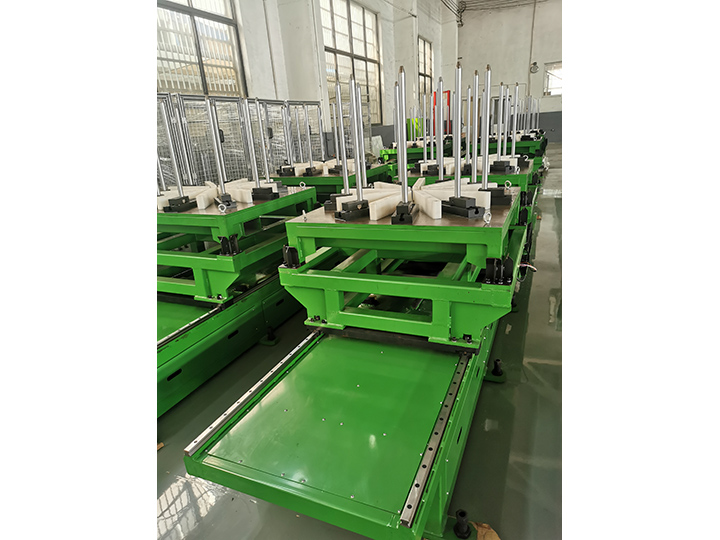 重型滑台圆盘料仓